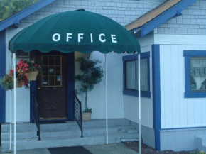 Гостиница Blue Mountain Motel  Оканоган